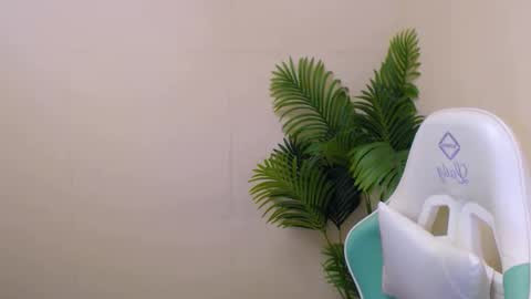 Vivien online show from 01/27/25, 06:30