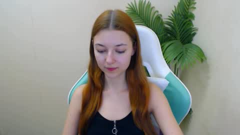 Vivien online show from 02/03/25, 11:15