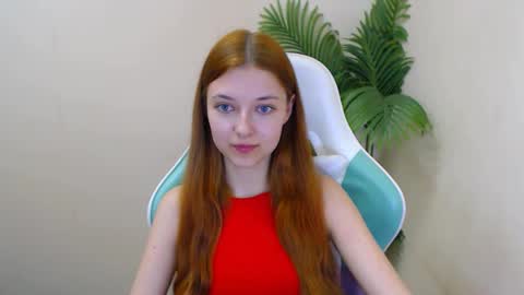 Vivien online show from 03/08/25, 01:06