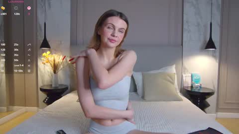 Sophia online show from 03/28/26, 04:39