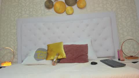 Snapshot of vivifit_08 chatting on 02/15/26, 07:32 vivifit 08 online show from 02/15/26, 07:32