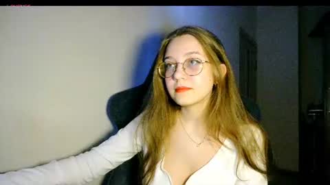 vivivivikkie online show from 07/20/26, 09:50