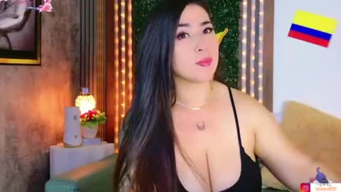 Vivi online show from 06/23/26, 04:54