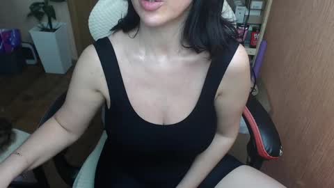 Eva online show from 05/19/26, 11:33