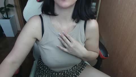 Eva online show from 05/26/26, 03:19