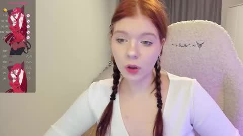 Snapshot of vivy_ chatting on 11/19/25, 07:14 chatur babes online show from 11/19/25, 07:14