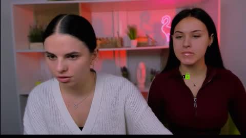 vivy_star online show from 10/03/25, 08:33