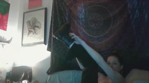 vixen1222 online show from 06/07/26, 02:05
