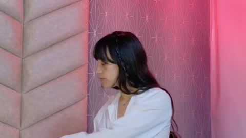 Snapshot of vixen_flutter chatting on 04/08/26, 11:21 Vixen online show from 04/08/26, 11:21