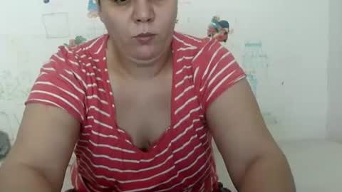 Snapshot of vixenbya chatting on 09/28/25, 07:03 vixenbya online show from 09/28/25, 07:03