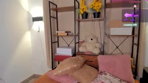 Vixenia online show from 03/25/26, 12:49