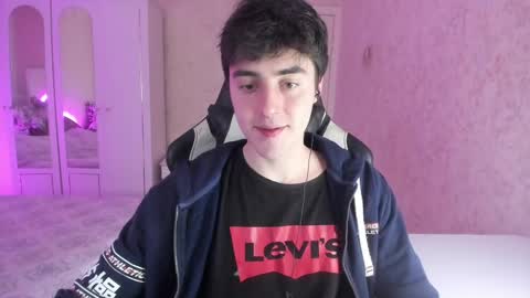 Martin online show from 02/14/25, 06:23