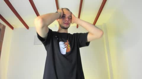 Snapshot of vlad__night chatting on 02/17/26, 04:20 Vlad online show from 02/17/26, 04:20