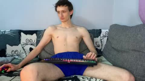 Snapshot of vlad_ggvldd chatting on 04/16/26, 09:39 Vlad Dinovich online show from 04/16/26, 09:39