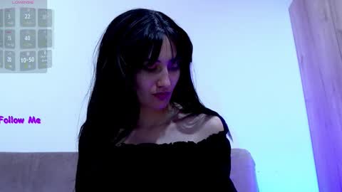 Snapshot of vlad_lola chatting on 10/06/25, 01:25 LOLA online show from 10/06/25, 01:25