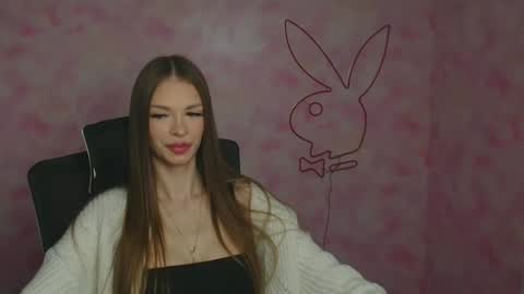 Snapshot of vladaseduction chatting on 03/07/26, 06:32 Vlada online show from 03/07/26, 06:32