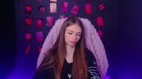 Snapshot of vladaseduction chatting on 03/10/26, 12:43 Vlada online show from 03/10/26, 12:43