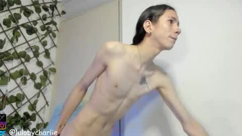 Snapshot of vodkadelulo_ chatting on 10/01/25, 03:51 vodkadelulo online show from 10/01/25, 03:51