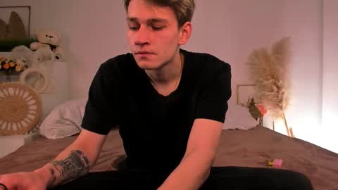 Dan online show from 02/25/26, 12:04