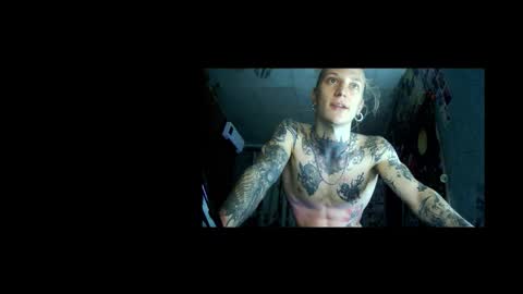 Elf online show from 10/23/25, 03:44