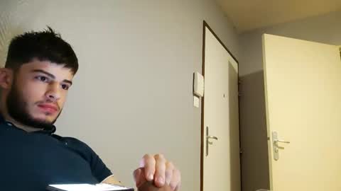 Snapshot of volquane chatting on 10/04/25, 05:33 volquane online show from 10/04/25, 05:33