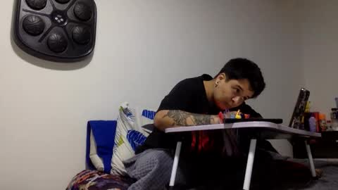 Danny and Ale online show from 04/15/26, 07:10