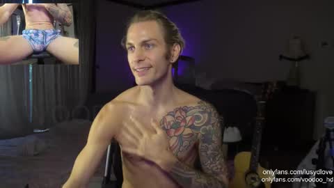 Voodoo and Lucy online show from 10/10/25, 02:43