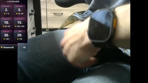 Snapshot of voterki796 chatting on 09/10/25, 06:30 voterki796 online show from 09/10/25, 06:30