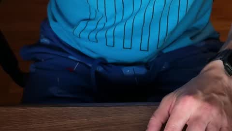 Snapshot of voterki796 chatting on 09/17/25, 01:51 voterki796 online show from 09/17/25, 01:51