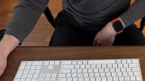 Snapshot of voterki796 chatting on 02/18/26, 01:40 voterki796 online show from 02/18/26, 01:40