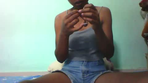 Snapshot of vounialdy chatting on 01/22/25, 08:38 vounialdy online show from 01/22/25, 08:38