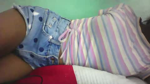 Snapshot of vounialdy chatting on 03/08/25, 10:32 vounialdy online show from 03/08/25, 10:32