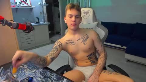 vova online show from 03/11/25, 09:59