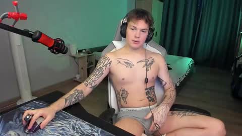 vova online show from 11/24/25, 12:49