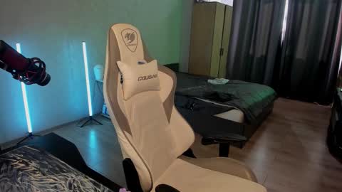 vova online show from 03/17/26, 10:51