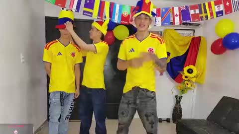 voyeurism_guys online show from 06/27/26, 10:48