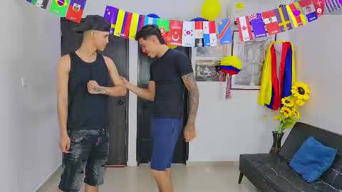 voyeurism_guys online show from 07/05/26, 10:39