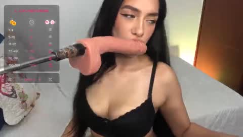 Snapshot of vsantini_ chatting on 12/16/24, 02:04 vsantini_ online show from 12/16/24, 02:04