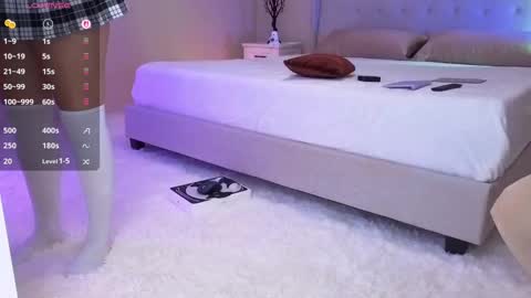 Sunshiny online show from 09/30/25, 04:01