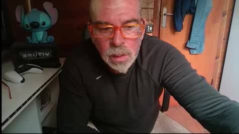 oscar online show from 10/11/25, 02:37