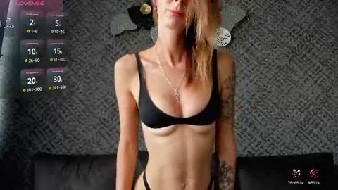 Snapshot of vvalkyriee chatting on 07/26/26, 12:56 vvalkyriee online show from 07/26/26, 12:56