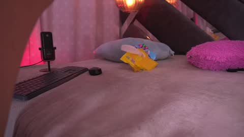 Violeta online show from 01/15/25, 09:13