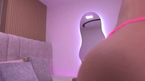 Violeta online show from 03/25/26, 03:01