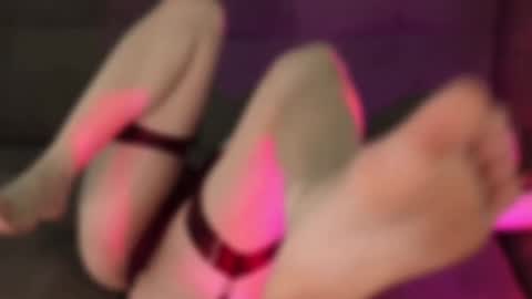 Nana online show from 11/30/25, 04:05