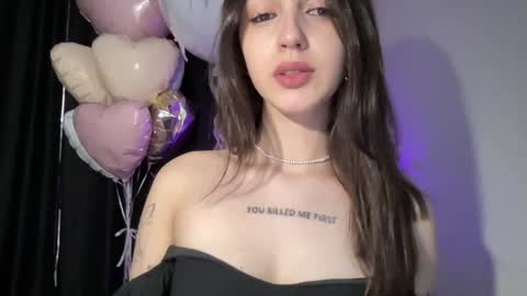 Alice  Before pvt write to me in PM  online show from 01/24/25, 09:37