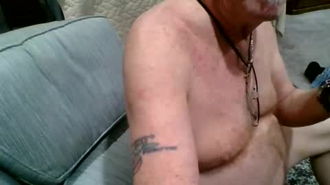 w3llbit online show from 02/18/26, 04:41