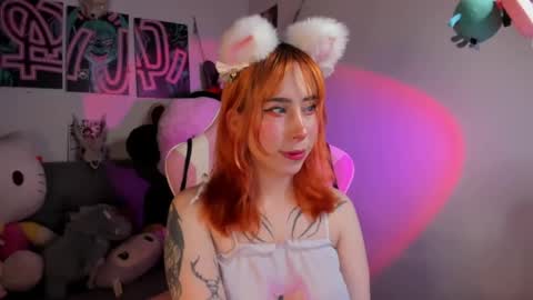 Snapshot of waifu_aika chatting on 01/18/25, 01:41 AIKA online show from 01/18/25, 01:41