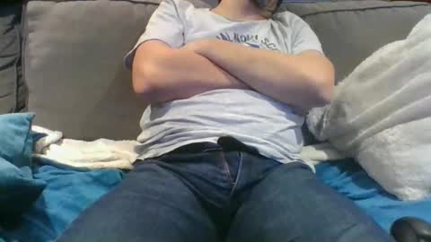 walker033 online show from 12/14/25, 06:19