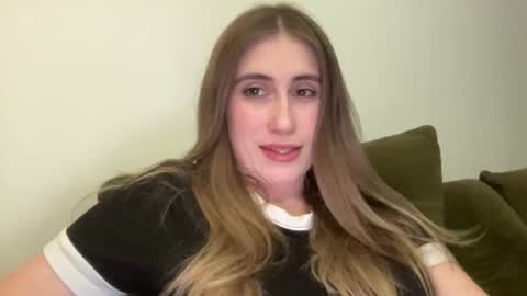 walkiria19 online show from 03/18/26, 07:06