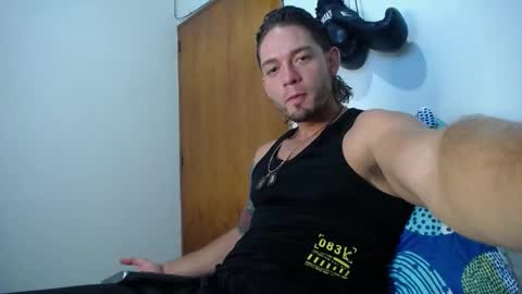 walnniel_concordia online show from 12/02/25, 03:34